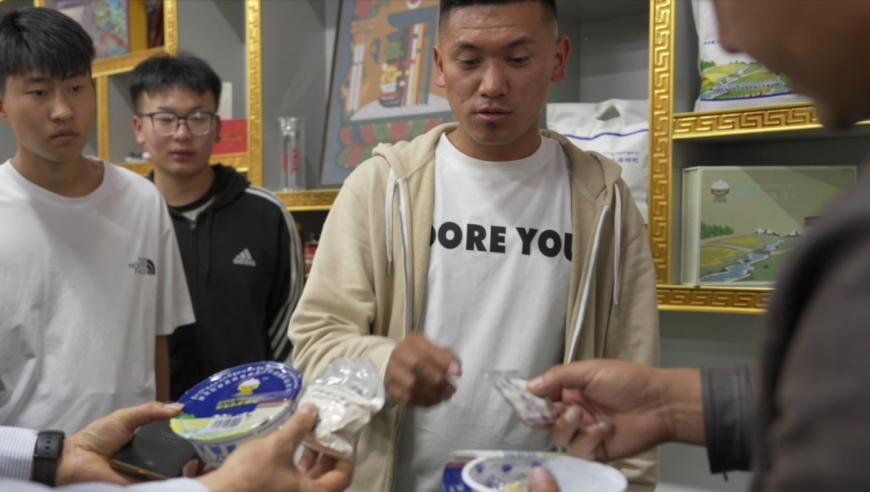 王中王一码中肖一码精选特,专家：乌掐断管道后又高价购买俄气,成语解释落实可能存在的问题_手机版V2.60