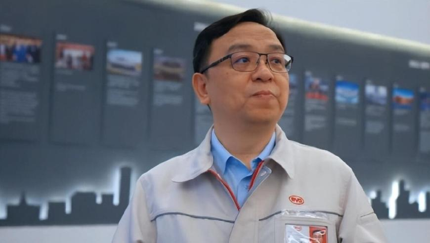 澳门最新开奖今晚开什么,周末打虎！王中和被查,决策资料解释落实_精简版V9.91